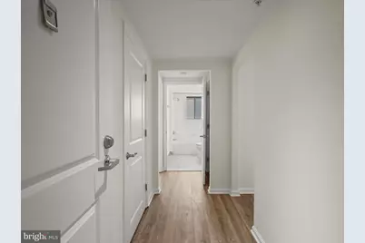 1225 13th Street NW #407, Washington, DC 20005 - Photo 4