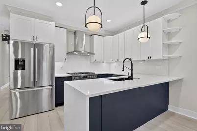 724 Varnum Street NW #1, Washington, DC 20011 - Photo 6