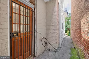 1537 5th St NW, Washington, DC 20001 - Photo 10