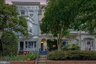 126 E Street SE, Washington, DC 20003 - Photo 38