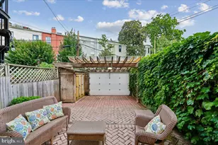 126 E St SE, Washington, DC 20003 - Photo 34