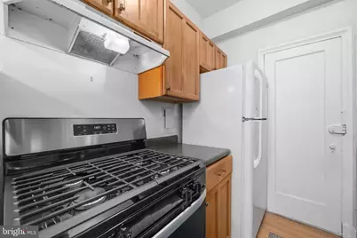 2032 Belmont Road NW #104, Washington, DC 20009 - Photo 14