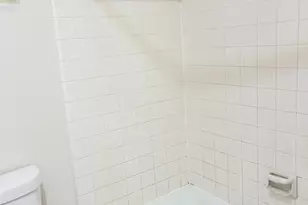 2555 Pennsylvania Ave NW, Washington, DC 20037 - Photo 32