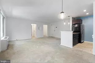2400 41st St NW, Washington, DC 20007 - Photo 6
