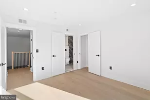 2504 41st St NW, Washington, DC 20007 - Photo 24