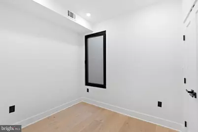 2504 41st Street NW #8, Washington, DC 20007 - Photo 20