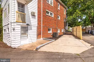 3810 Beecher St NW, Washington, DC 20007 - Photo 38