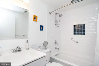901 M Street NW #401, Washington, DC 20001 - Photo 20