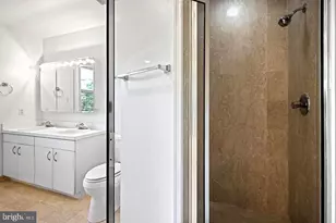 5330 Connecticut Ave NW, Washington, DC 20015 - Photo 24