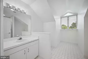 5330 Connecticut Ave NW, Washington, DC 20015 - Photo 34