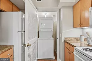 631 D Street NW, Washington, DC 20004 - Photo 8
