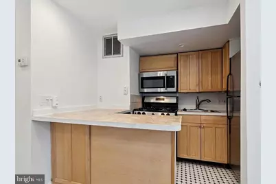 1704 V Street NW #B, Washington, DC 20009 - Photo 2