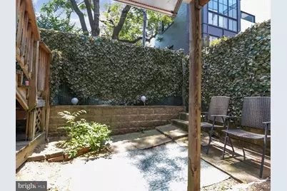 1704 V Street NW #B, Washington, DC 20009 - Photo 12