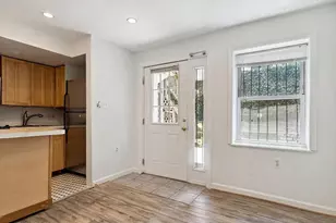 1704 V St NW, Washington, DC 20009 - Photo 4