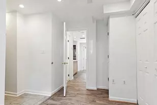 1704 V St NW, Washington, DC 20009 - Photo 8