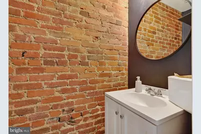 311 Massachusetts Avenue NE, Washington, DC 20002 - Photo 16