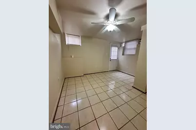 204 16th Street SE #B, Washington, DC 20003 - Photo 10
