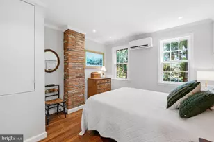 5 Pomander Walk NW, Washington, DC 20007 - Photo 10