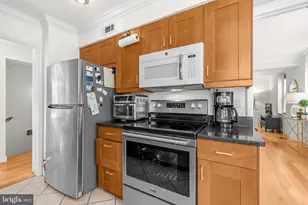 3930 Langley Ct NW, Washington, DC 20016 - Photo 10