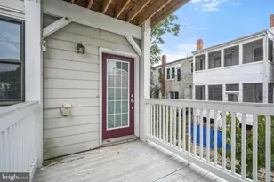 3223 Warder St NW, Washington, DC 20010 - Photo 30