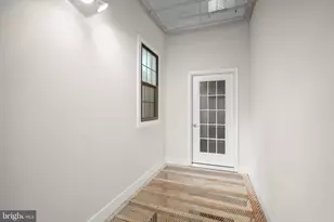 3223 Warder St NW, Washington, DC 20010 - Photo 16