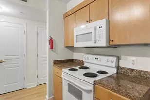 616 E E Street NW, Washington, DC 20004 - Photo 8