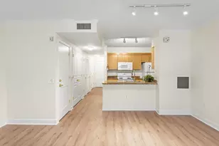 616 E St NW, Washington, DC 20004 - Photo 14