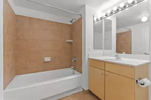 616 E St NW, Washington, DC 20004 - Photo 16