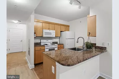 616 E Street NW #407, Washington, DC 20004 - Photo 6