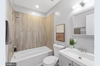 1705 D Street SE #2, Washington, DC 20003 - Photo 24