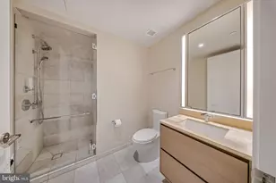 601 Wharf St SW, Washington, DC 20024 - Photo 18