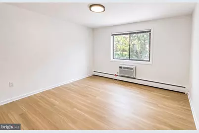 4465 Macarthur Boulevard NW #106, Washington, DC 20007 - Photo 8