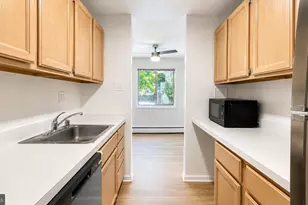 4465 MacArthur Blvd NW, Washington, DC 20007 - Photo 10