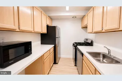 4465 Macarthur Boulevard NW #106, Washington, DC 20007 - Photo 16