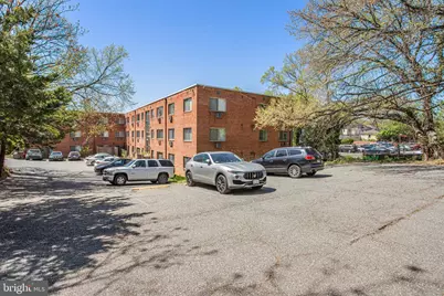 4465 Macarthur Boulevard NW #106, Washington, DC 20007 - Photo 22