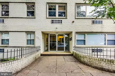 604 Longfellow Street NW #303, Washington, DC 20011 - Photo 2