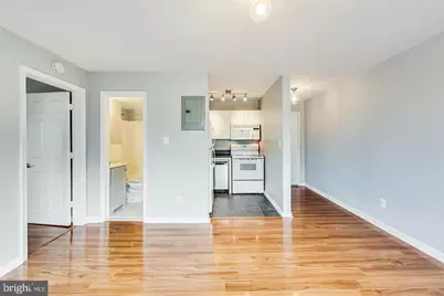 604 Longfellow Street NW #303, Washington, DC 20011 - Photo 6