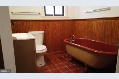 604 NE 9th Street NE, Washington, DC 20002 - Photo 14