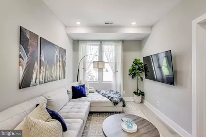 1638 K Street NE #302, Washington, DC 20002 - Photo 2