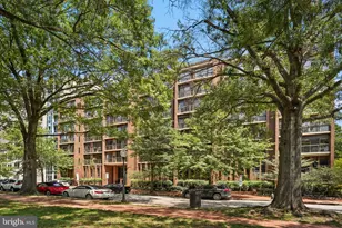 1001 26th St NW, Washington, DC 20037 - Photo 2