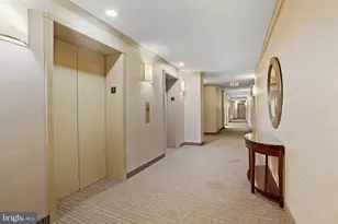 1001 26th St NW, Washington, DC 20037 - Photo 8