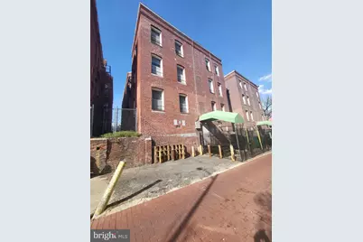 1108 Columbia Road NW #202, Washington, DC 20009 - Photo 2