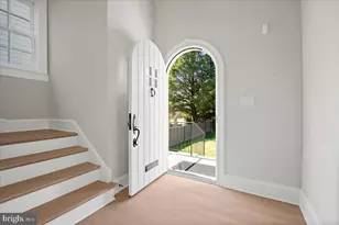 3213 Foxhall Rd NW, Washington, DC 20016 - Photo 2