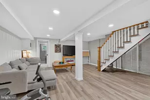 1272 Owen Pl NE, Washington, DC 20002 - Photo 32