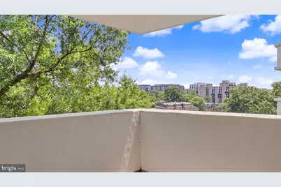 700 7th Street SW #711, Washington, DC 20024 - Photo 2