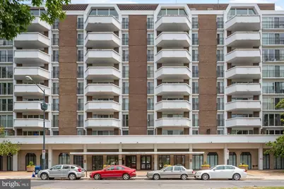 700 7th Street SW #711, Washington, DC 20024 - Photo 1