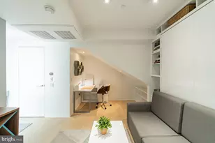 2422 17th St NW, Washington, DC 20009 - Photo 8