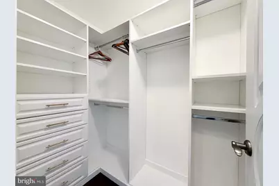 2111 Wisconsin Avenue NW #222, Washington, DC 20007 - Photo 2