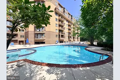 2111 Wisconsin Avenue NW #222, Washington, DC 20007 - Photo 20