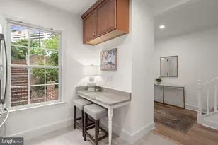 3229 Sutton Pl NW, Washington, DC 20016 - Photo 8